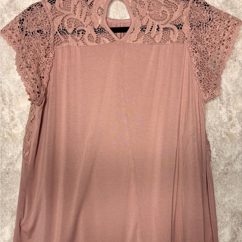 Cable & Gauge Lace-Inset Blouse | Business in the Front, Fancy Everywhere 💅🏻✨ - Picture 3 of 8